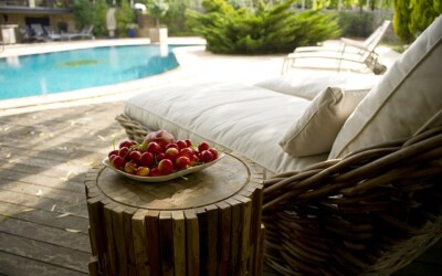 Un air de vacances dans votre jardin avec une pergola
