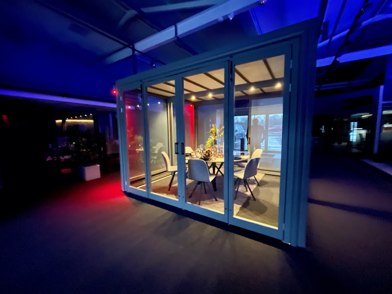 Le Cube - micro veranda retractable - un abri de terrasse idéal pour l'horeca