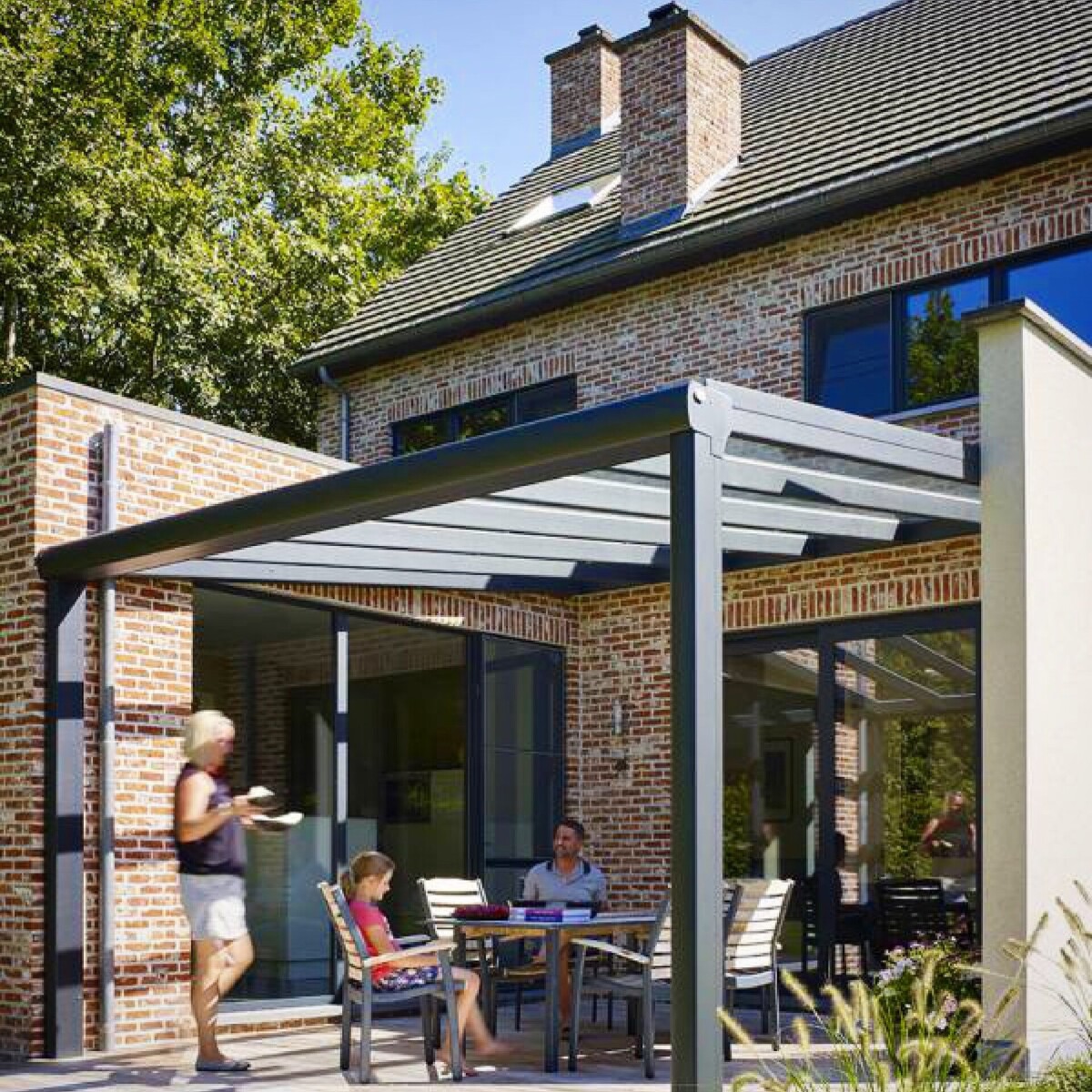 Square pergola with transparent roof