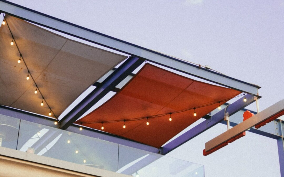 Auvent de terrasse : comment créer un espace extérieur élégant et confortable