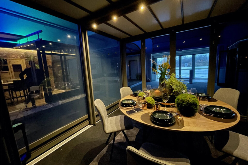Cube Verandair est un micro abri de terrasse pour restaurant ou bar